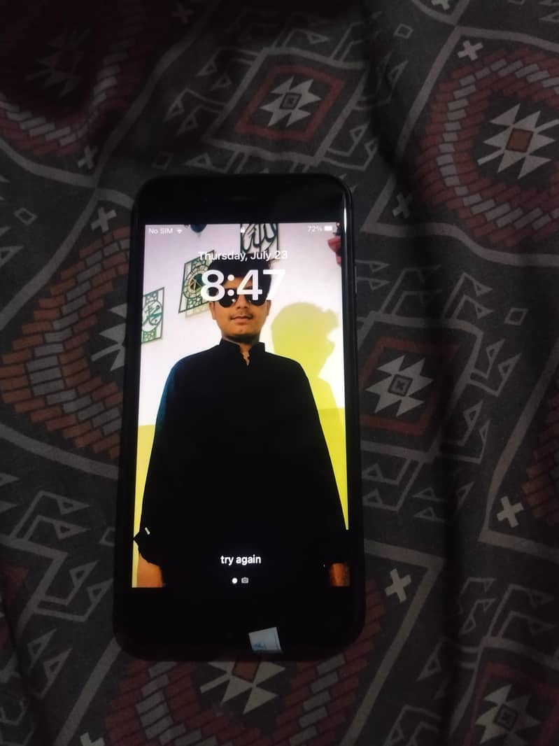 Apple iPhone 8 5