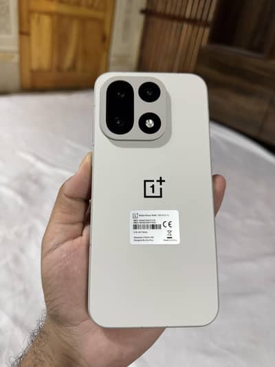OnePlus 15