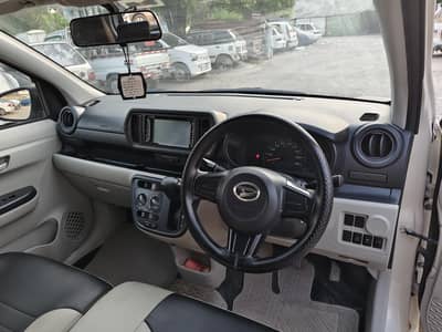 Daihatsu Boon 2016