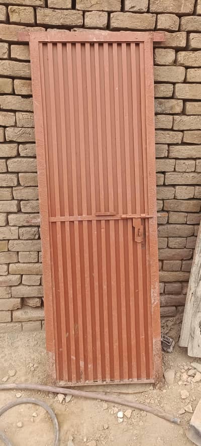 Door 2nd hand good condition