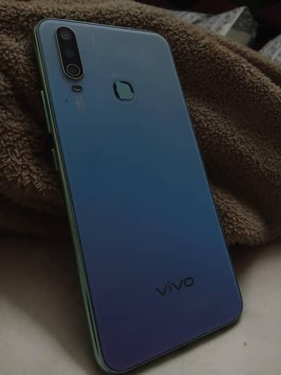 Vivo Y17