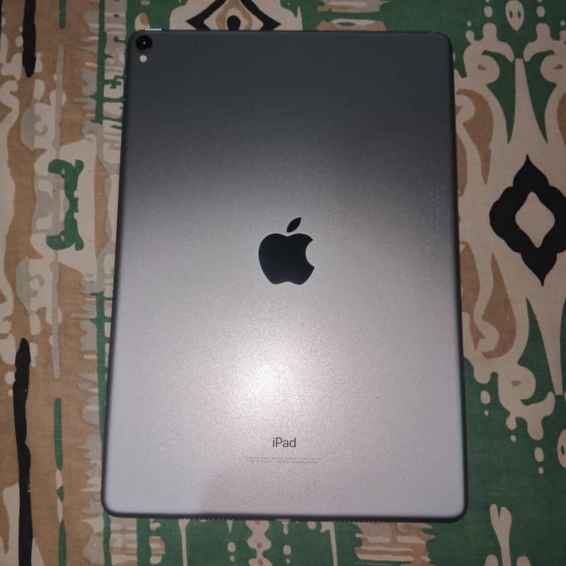 ipad pro (10.5) inch 6