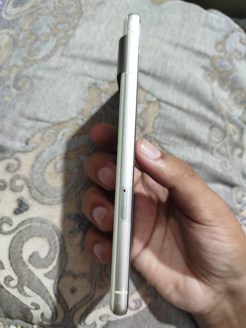 Google Pixel 7 2
