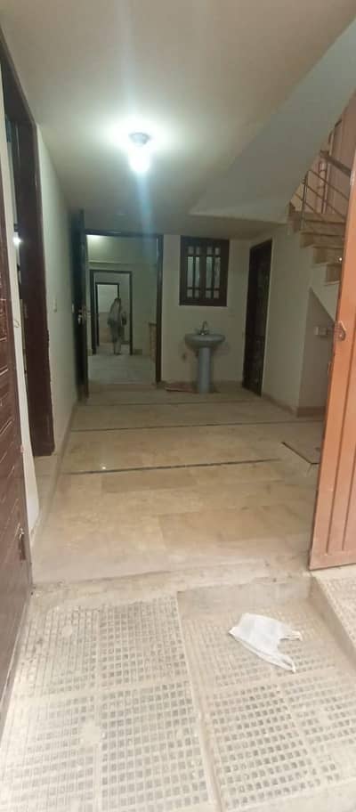 2bed dd near kamran chowrangi