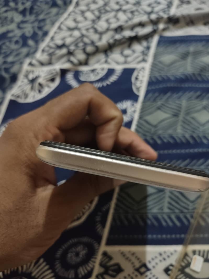 OPPO A5 1