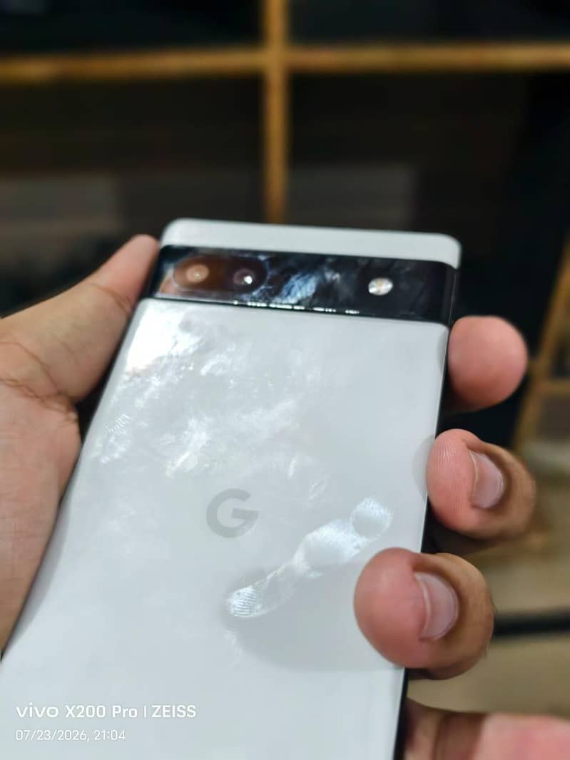 Google Pixel 6a 0