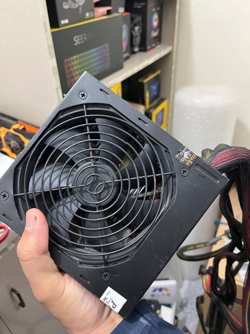 psus Available 4