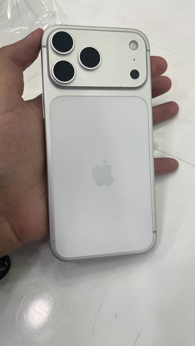 Apple iPhone 17 Pro Max