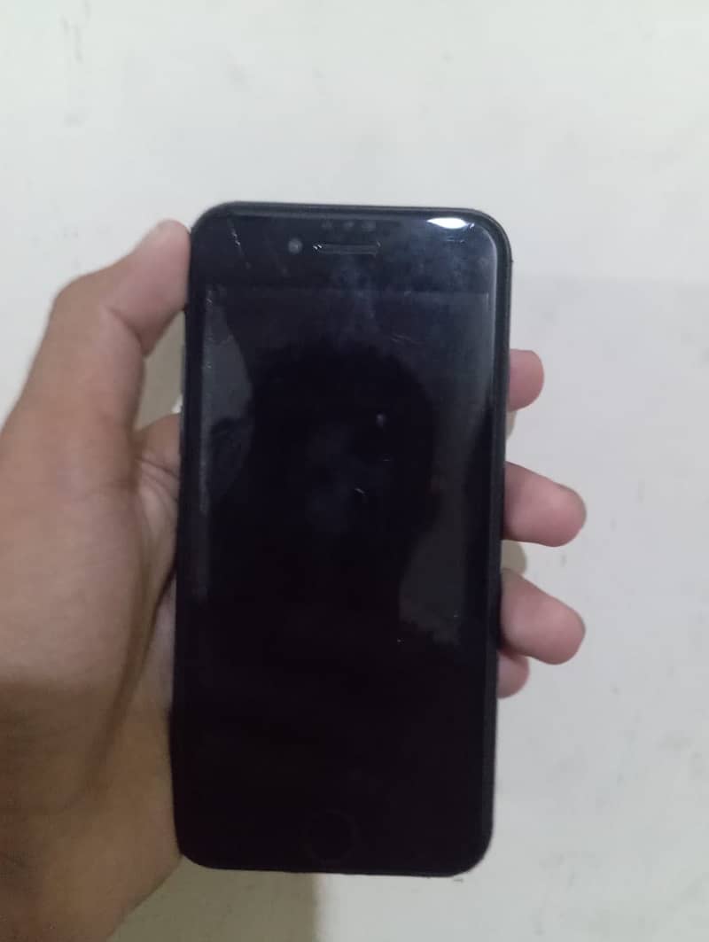 Apple iPhone SE 7