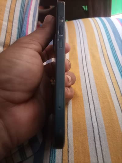 Apple iPhone 13 128 gb jv