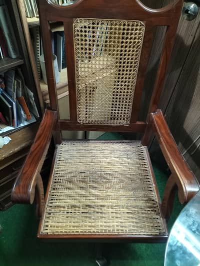 High quality wooden chair for office