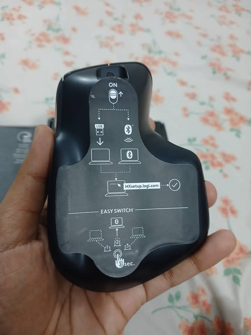Logitech MX Master 3 Wireless Mouse – Excellent Condition 2