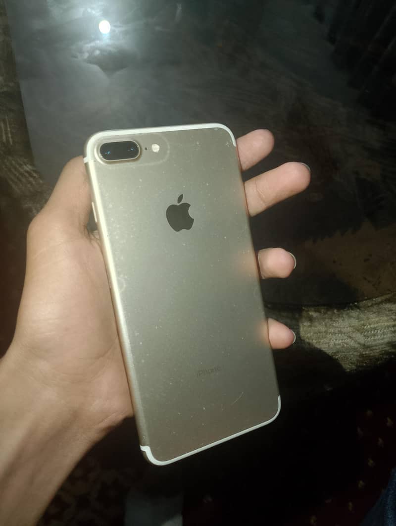 Apple iPhone 7+ 0