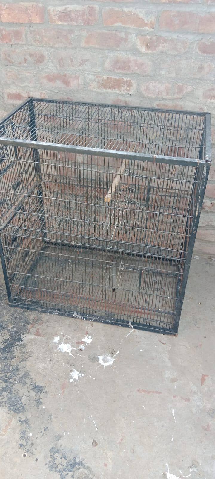 cage height 15" depth 2.5' wirth 1.5' 9