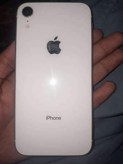 Apple iPhone XR