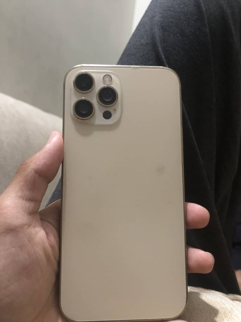 Iphone 12 pro max 0