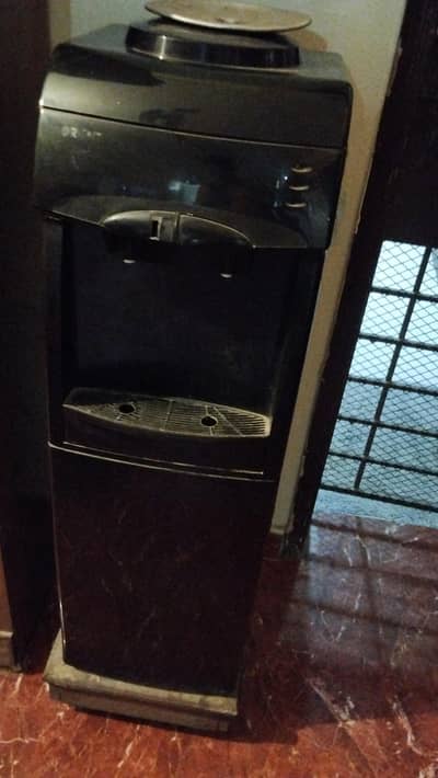 water dispenser