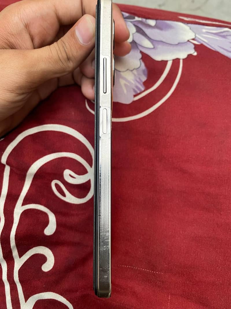 Infinix Note 30 1