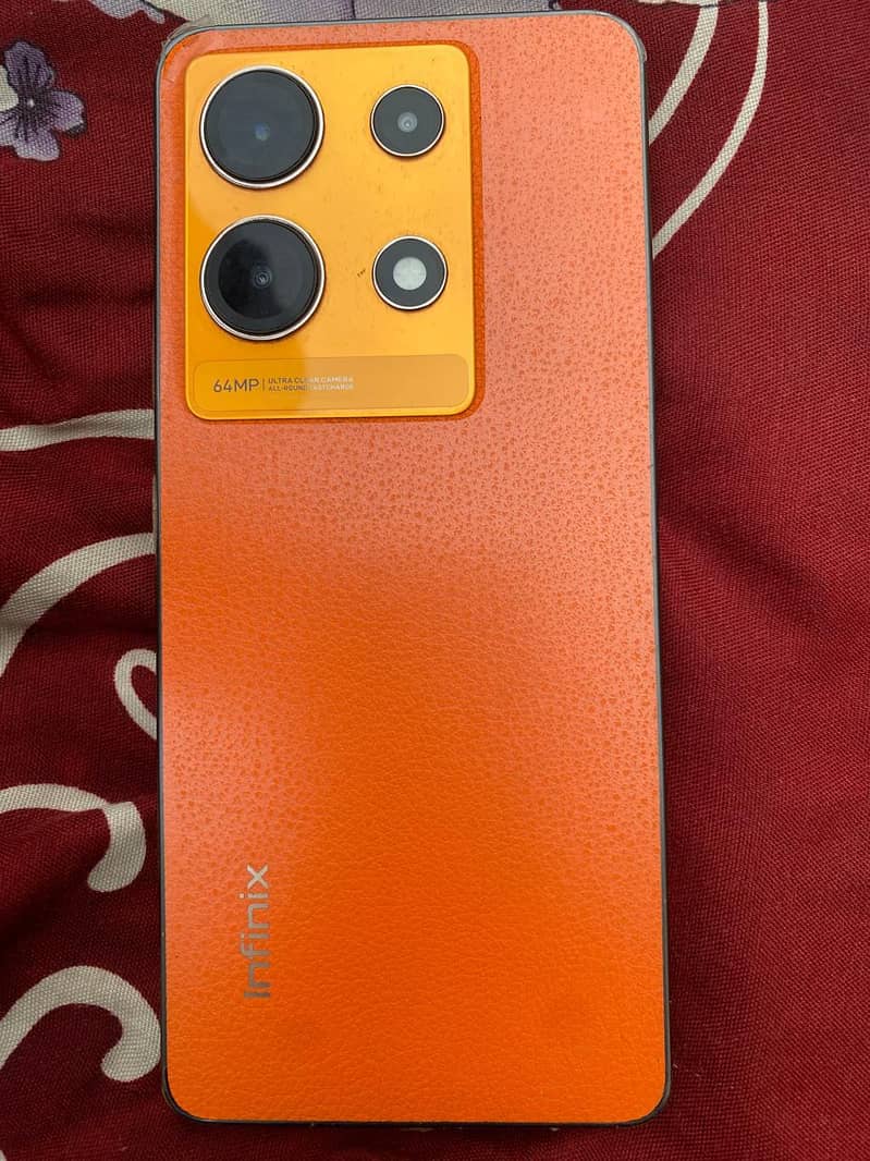 Infinix Note 30 8
