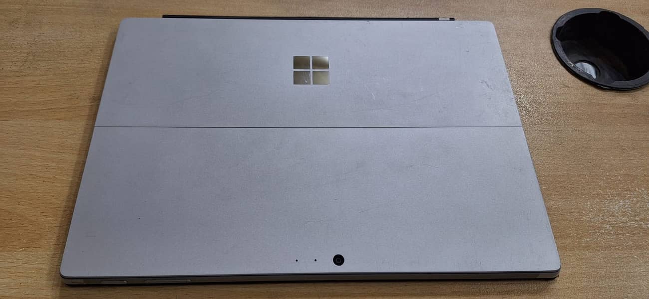Microsoft Surface Pro 5 (TOUCH NOT WORKING) 3