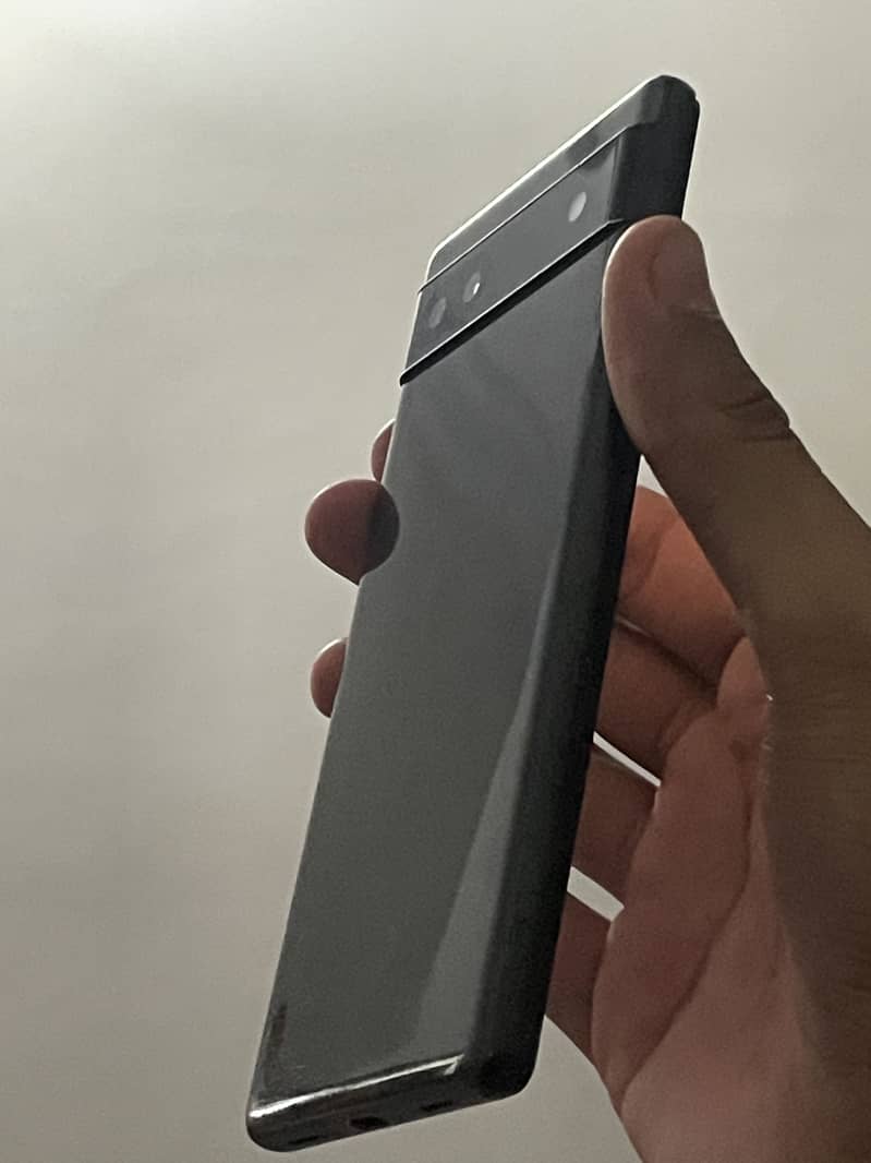 Google Pixel 6a 5