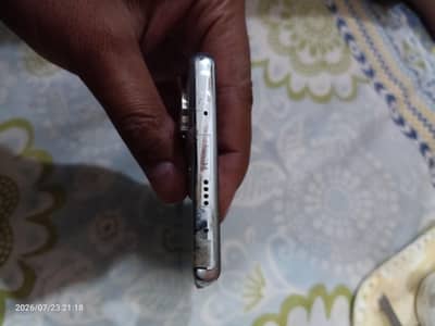 Tecno CAMON 40 Pro