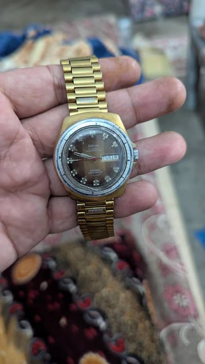 zeenat sous marine automatic watch