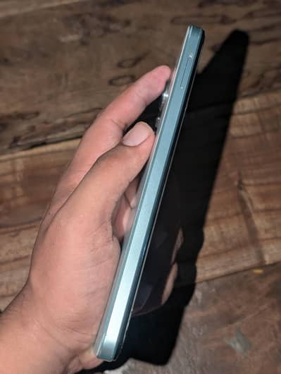 Vivo Y18