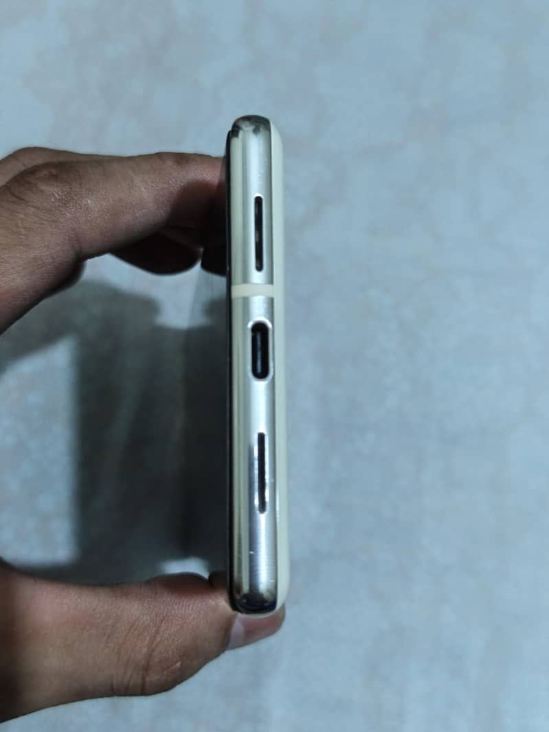 Google Pixel 6 Pro 2