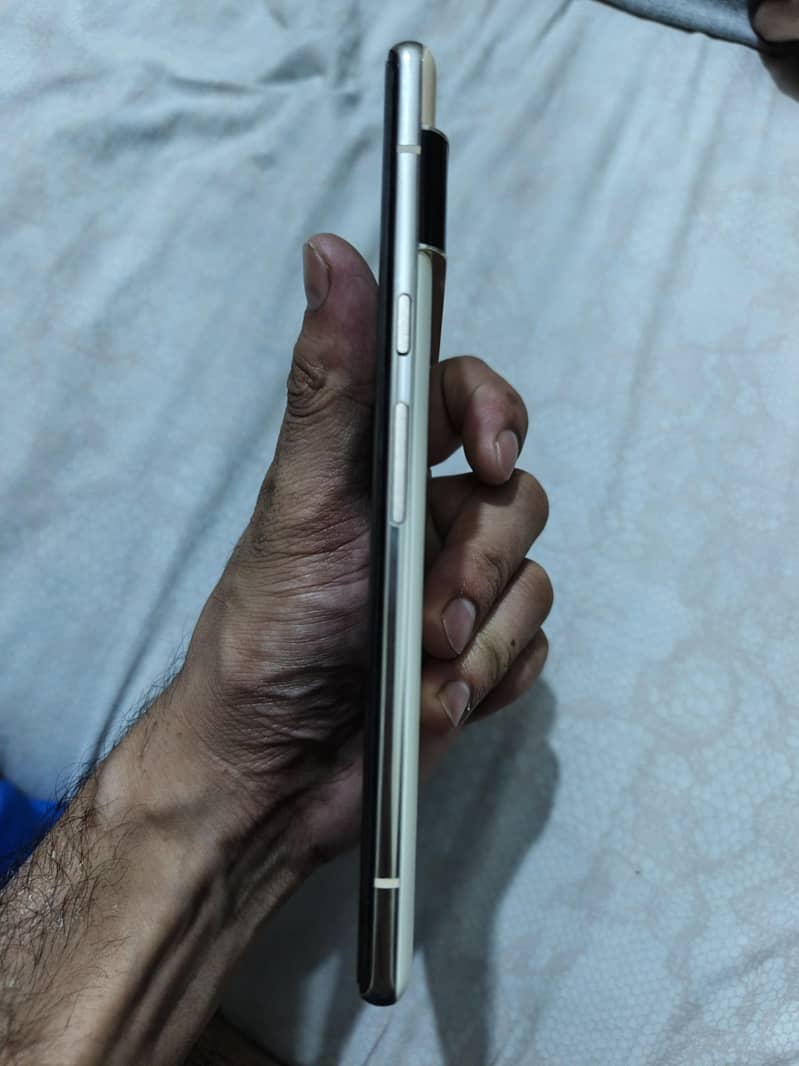 Google Pixel 6 Pro 8