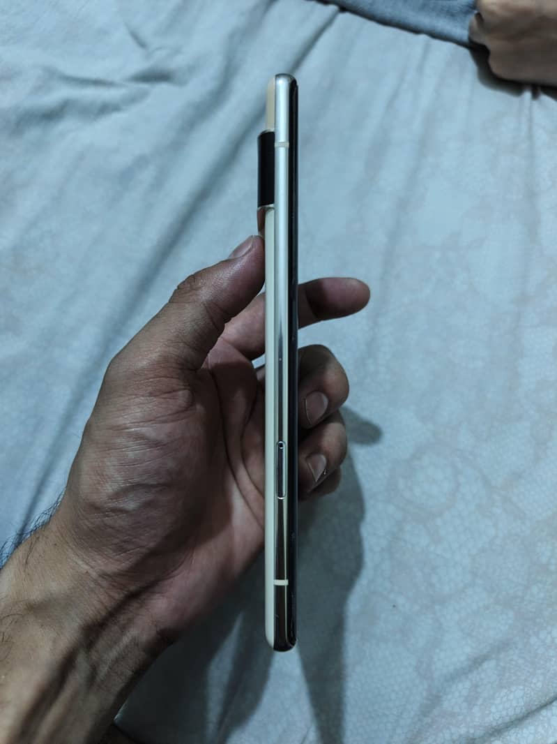 Google Pixel 6 Pro 9