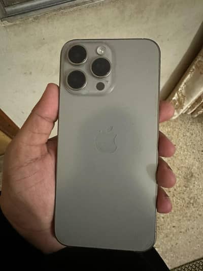 Apple iPhone 15 Pro Max