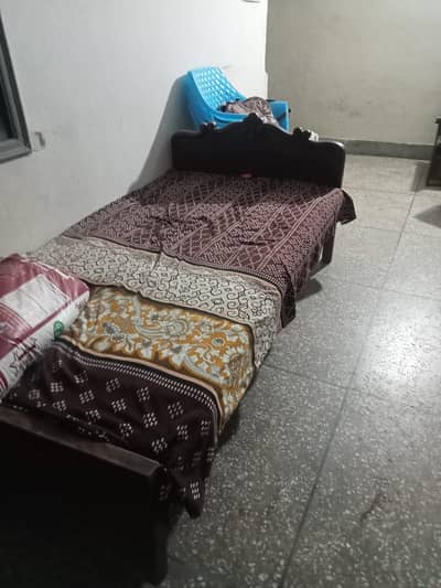 singel bed condition used