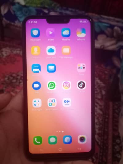 Vivo Y81 good phone good working no issuee