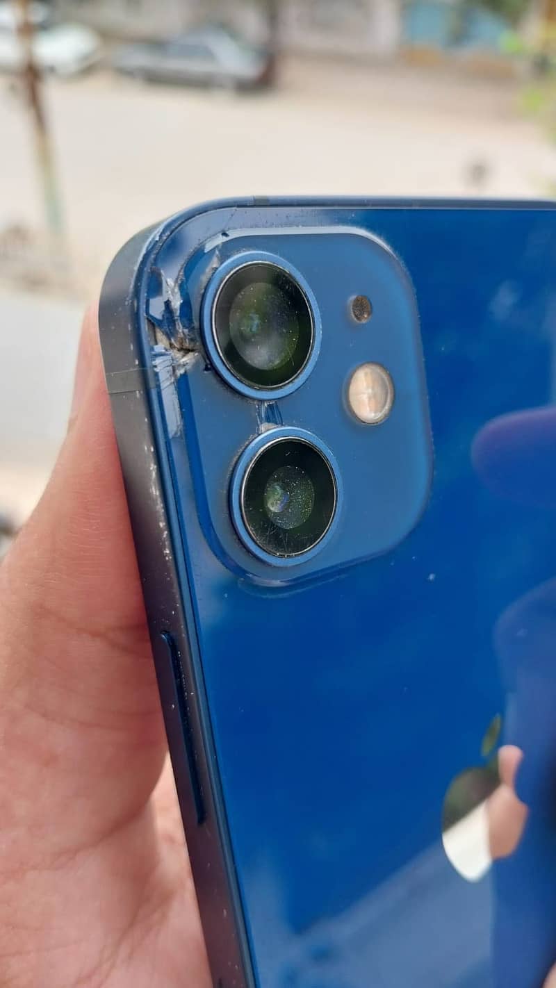 iPhone 12 mini 3