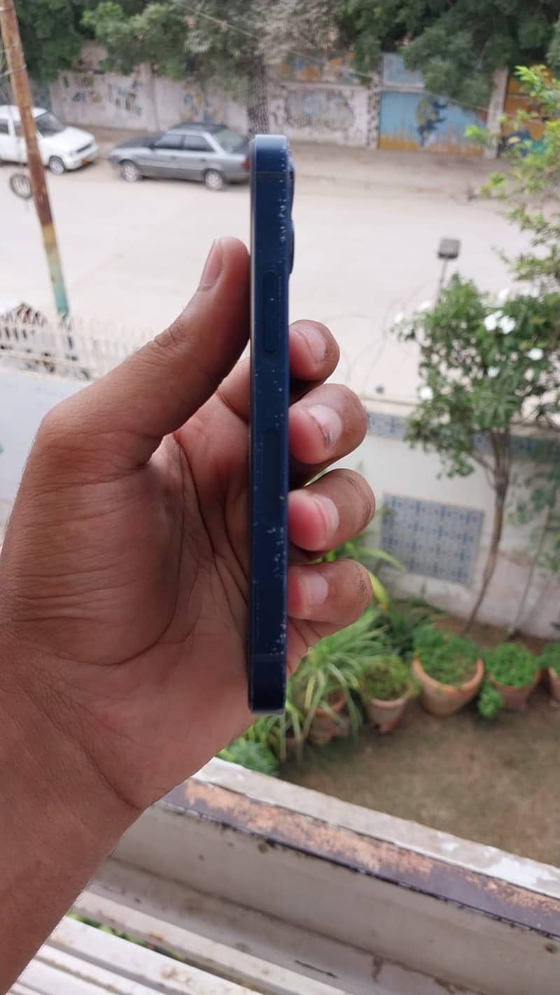 iPhone 12 mini 5