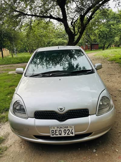 Toyota Vitz 1999