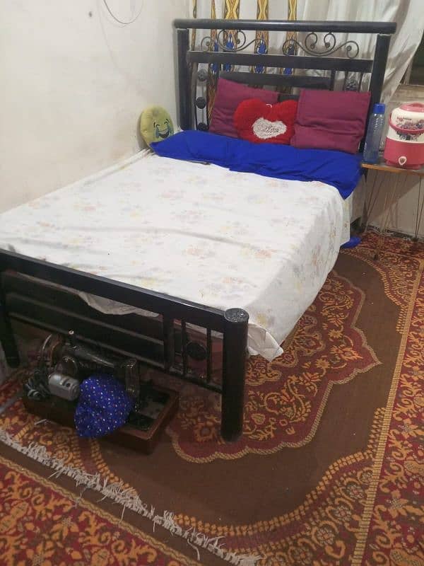 single bed +mattress +dressing table 1