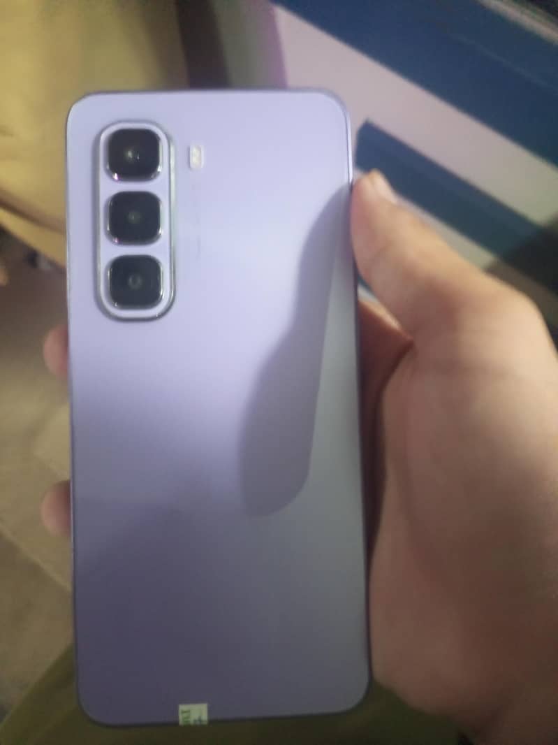 Infinix Hot 50 Pro 7