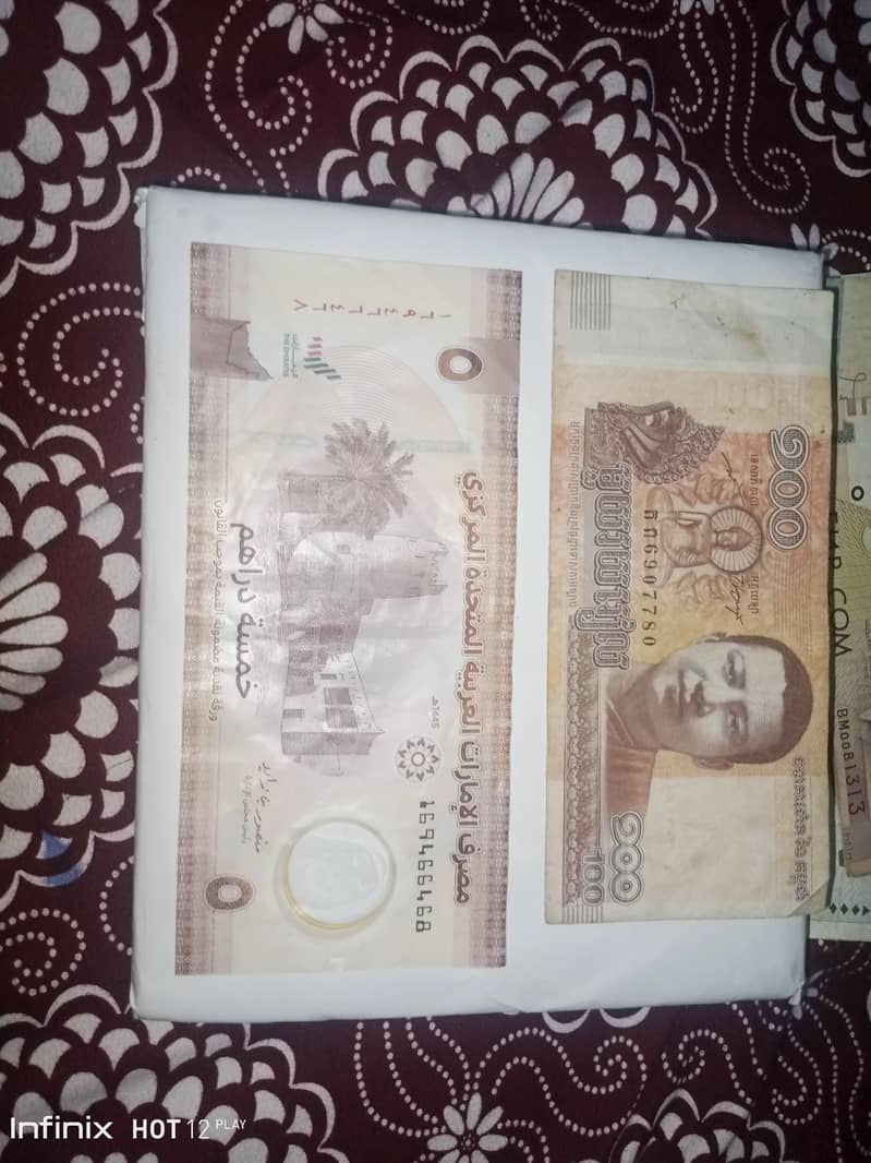 FOREIGN CURRENCY 4