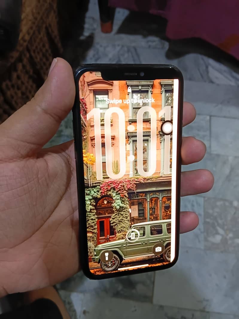 iPhone 11 Pro 1