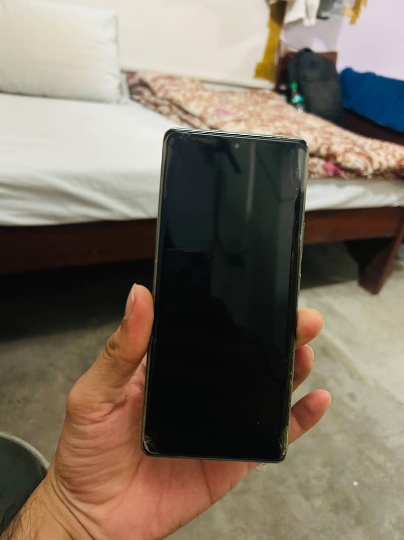 Infinix Zero 40 12