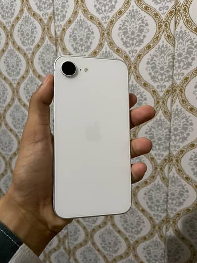 iphone 16e
