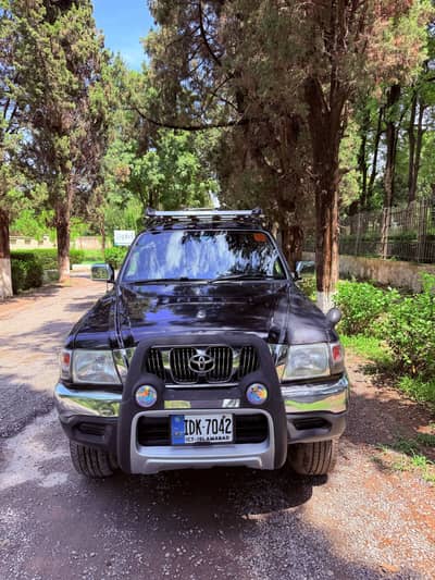 Toyota Hilux 2000 Diesel | Home Used