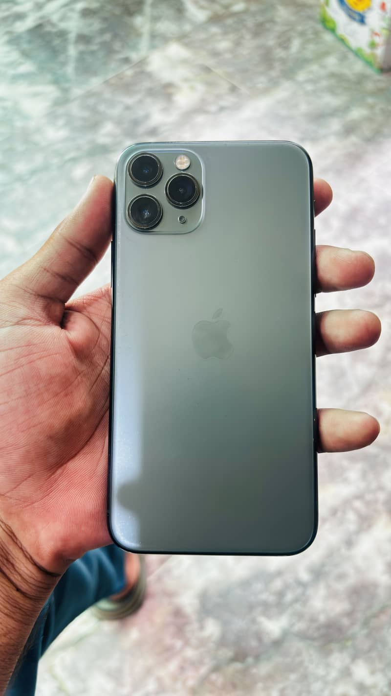 Apple iPhone 11 Pro 1