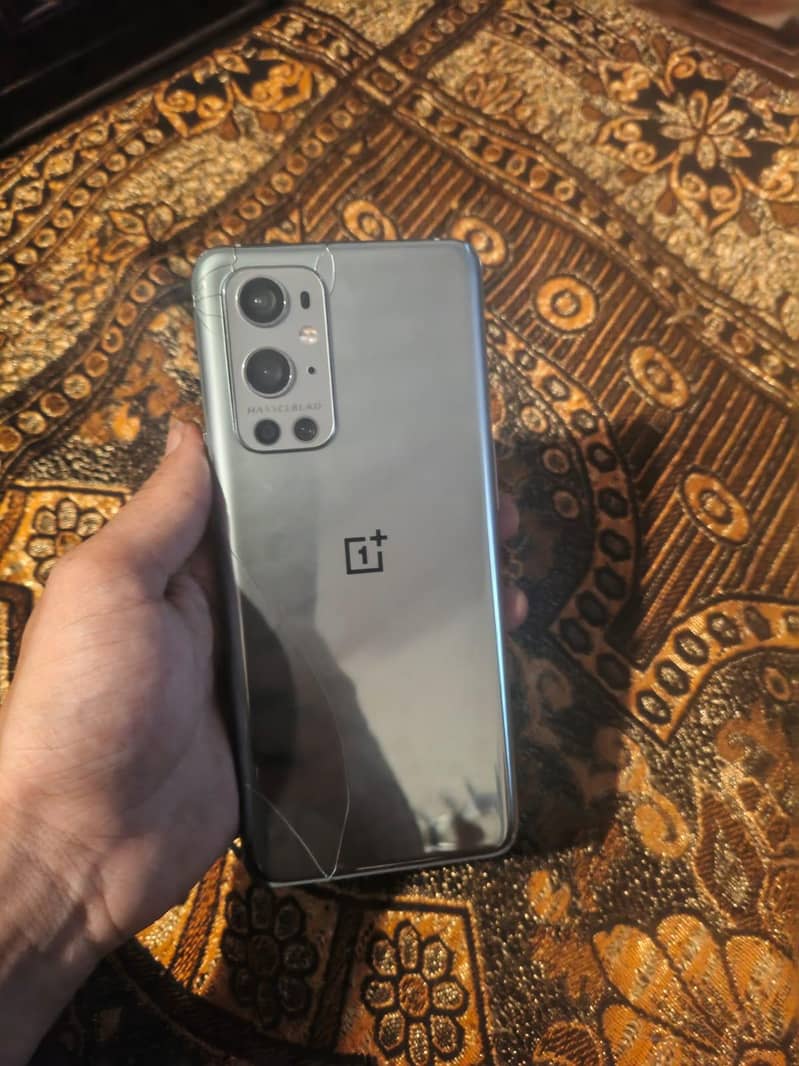 One Plus 9pro5g 1