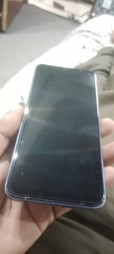 Vivo Y17s