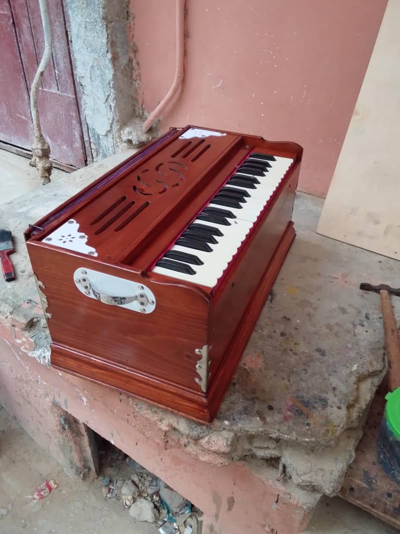 harmonium 1
