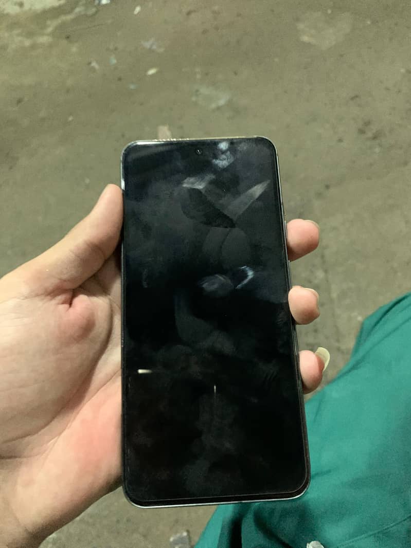 Google Pixel 8 2