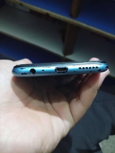 Infinix Hot 10